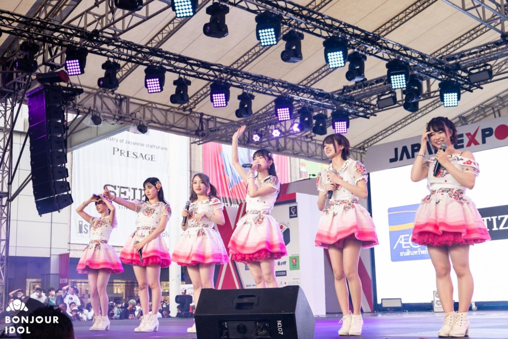 Japan Expo Thailand Akb48 S Headliner Performance Bonjour Idol